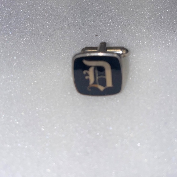Replacement Lost J Monogram Initial Letter SINGLE Vintage Cuff Link Black Silver - Picture 2 of 6